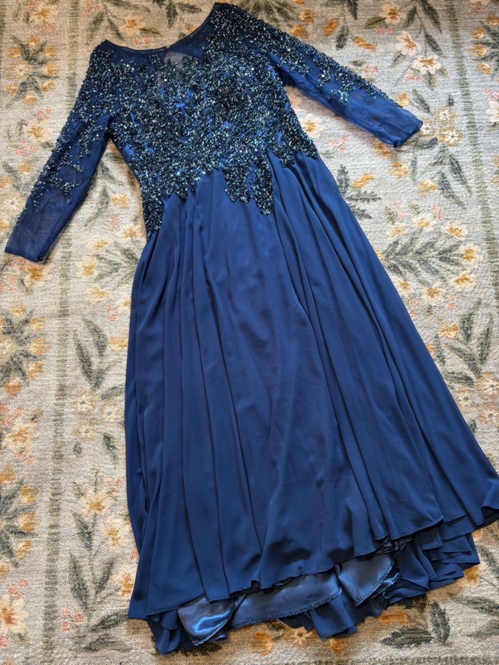 Hand Beaded Black Long Sleeve Prom Dress 3XL